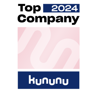 Eine Plakette mit dem Schriftzug "Top Company 2024", "kununu" und der Hervorhebung der Arbeitsplätze bei der oekostrom AG vor einem stilisierten rosa-weißen Hintergrunddesign.